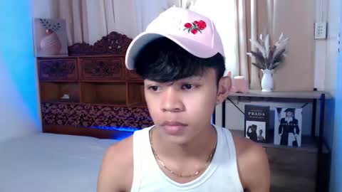 horny_joshxxx online show from May 9, 11:11 pm