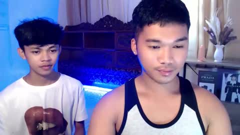 horny_joshxxx online show from April 14, 5:16 pm