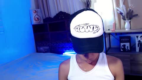 horny_joshxxx online show from April 27, 3:04 am