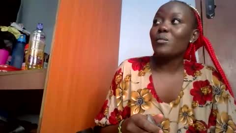 horny_lunah online show from April 20, 6:55 pm