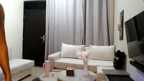 horny_princcess online show from March 15, 4:43 pm