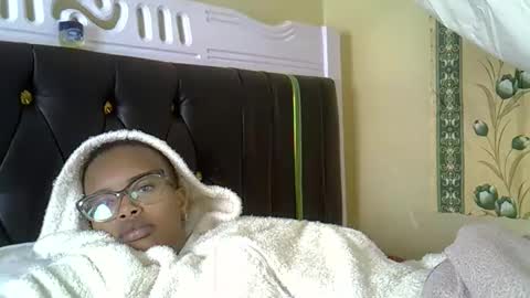 horny_sexy_baby online show from November 16, 11:18 pm