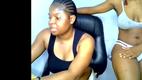 Thelma online show from March 13, 10:57 pm