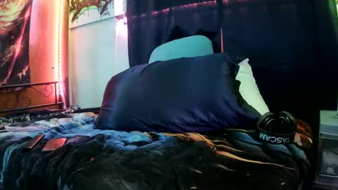 horny tactix online show from December 6, 8:54 am