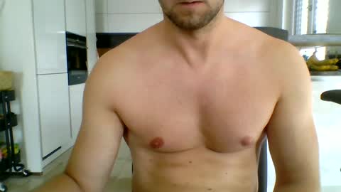 horny_with_23cm online show from June 29, 1:22 pm