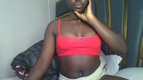 Bella online show from November 10, 6:54 pm