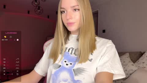Sonya online show from January 8, 5:59 pm