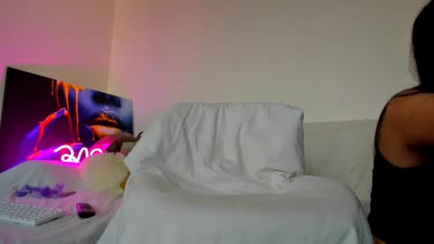 Emma online show from January 15, 8:41 am