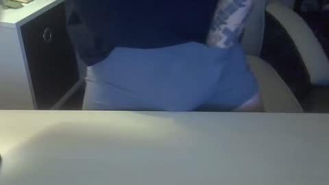 hornyfitboy24 online show from October 26, 8:37 am