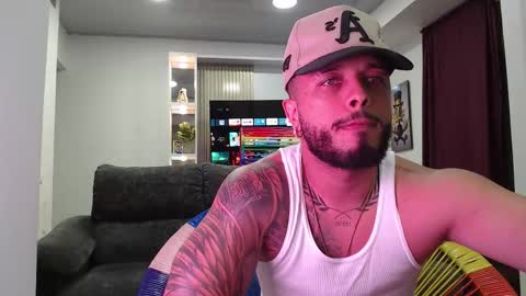 hornygirl_20000 online show from November 12, 12:35 am