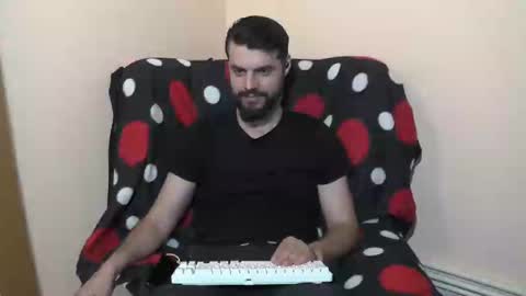 Snapshot of hornymaster93 chatting on March 10, 6:45 pm hornymaster online show from March 10, 6:45 pm