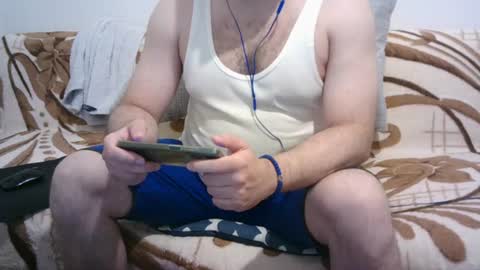 hornymonkey991 online show from July 18, 6:21 pm