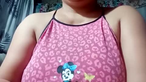 Snapshot of hot_boobs21 chatting on September 17, 9:29 pm hot_boobs21 online show from September 17, 9:29 pm