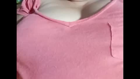 Snapshot of hot_boobs21 chatting on February 8, 10:51 pm hot_boobs21 online show from February 8, 10:51 pm