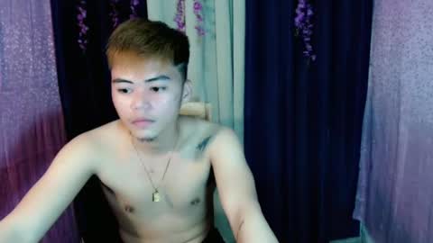 hot_emmanuel online show from February 18, 3:20 pm