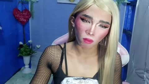 Khianna online show from February 14, 4:21 pm