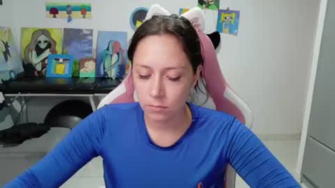 Mia online show from July 6, 3:58 pm