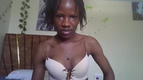 hot petite100 online show from November 8, 9:56 am