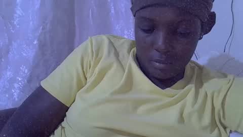 RAYLAH online show from April 8, 4:48 am