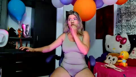 hot sexy bunny online show from July 28, 3:21 pm