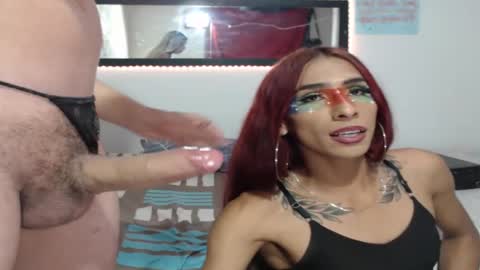 Snapshot of hot_skiiny chatting on January 30, 4:16 am hot_skiiny online show from January 30, 4:16 am