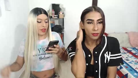 Snapshot of hot_skiiny chatting on October 3, 5:16 am hot_skiiny online show from October 3, 5:16 am