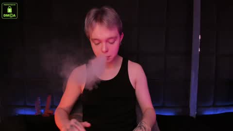Snapshot of hot_twinkboy chatting on February 1, 10:48 am hot_twinkboy online show from February 1, 10:48 am