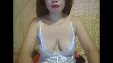 hot_warrios247 online show from October 21, 1:33 am