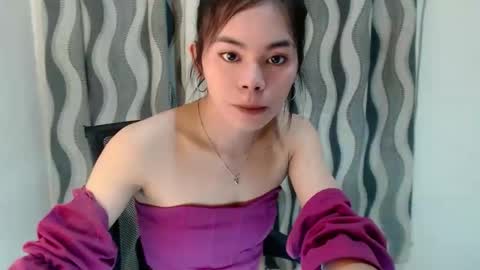 Yanna online show from May 27, 1:08 pm