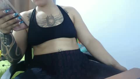 Hot and PowerHOPE U MISS ME online show from January 29, 3:01 am