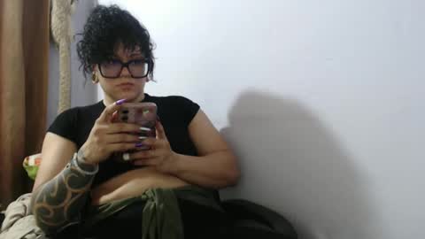 Hot and PowerHOPE U MISS ME online show from February 14, 3:11 am