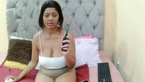 hotbabe450 online show from March 26, 11:43 pm