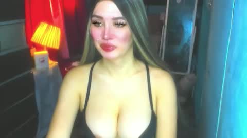 T A N Y A online show from November 5, 5:20 am