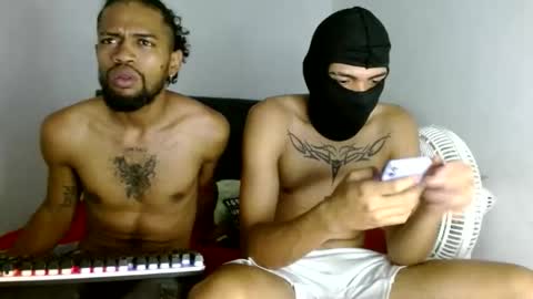 hotbody22_ online show from May 3, 9:10 pm