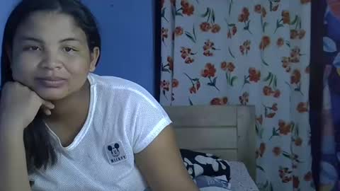 Snapshot of hotcelici chatting on September 27, 2:15 pm hotcelici online show from September 27, 2:15 pm