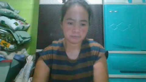 hotchicks4uxx online show from February 26, 10:26 pm