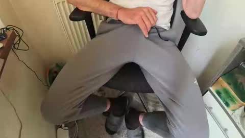 hotcockdus21 online show from October 4, 11:41 am