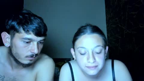 hotcoupleee_ online show from May 9, 7:53 pm