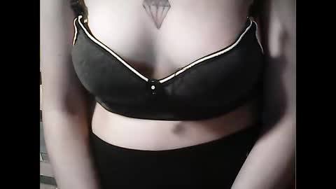 hotfuntasypinay online show from May 28, 10:24 am