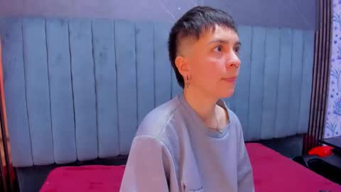 hannah online show from February 15, 7:51 am