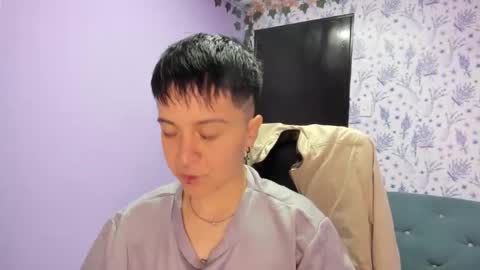 hannah online show from November 4, 2:02 am