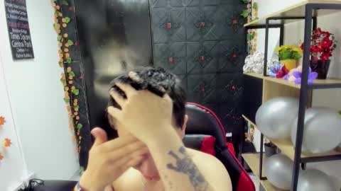 hannah online show from March 26, 2:39 am