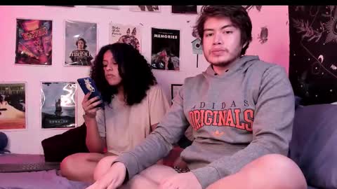 Sam and Nico online show from February 8, 5:22 am