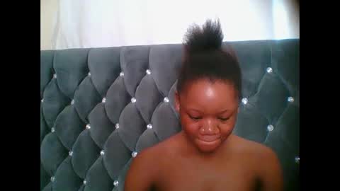 LOYCE online show from December 20, 9:16 am