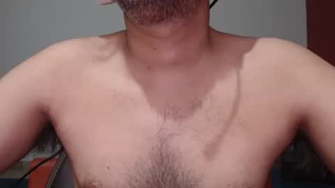 James-Hotxx online show from November 3, 9:49 pm