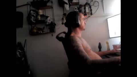 hotkinkytat online show from February 19, 11:38 am