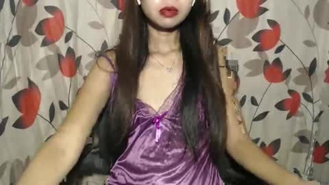 hotmom_gia online show from February 5, 8:51 am