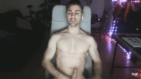 hotstud4uu online show from February 15, 3:00 pm