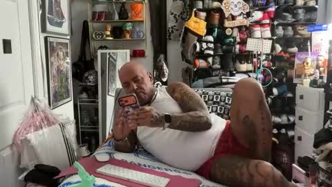 hotstuff775616 online show from February 4, 2:59 am