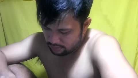 HottestPinoy32 online show from August 6, 6:11 am